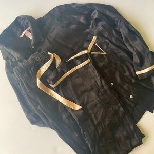 Silk Victoria secret sleepwear